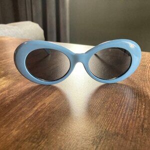 NWOT Unbranded Unisex Rounded Oval Blue-Gray Cat Eye Sunglasses